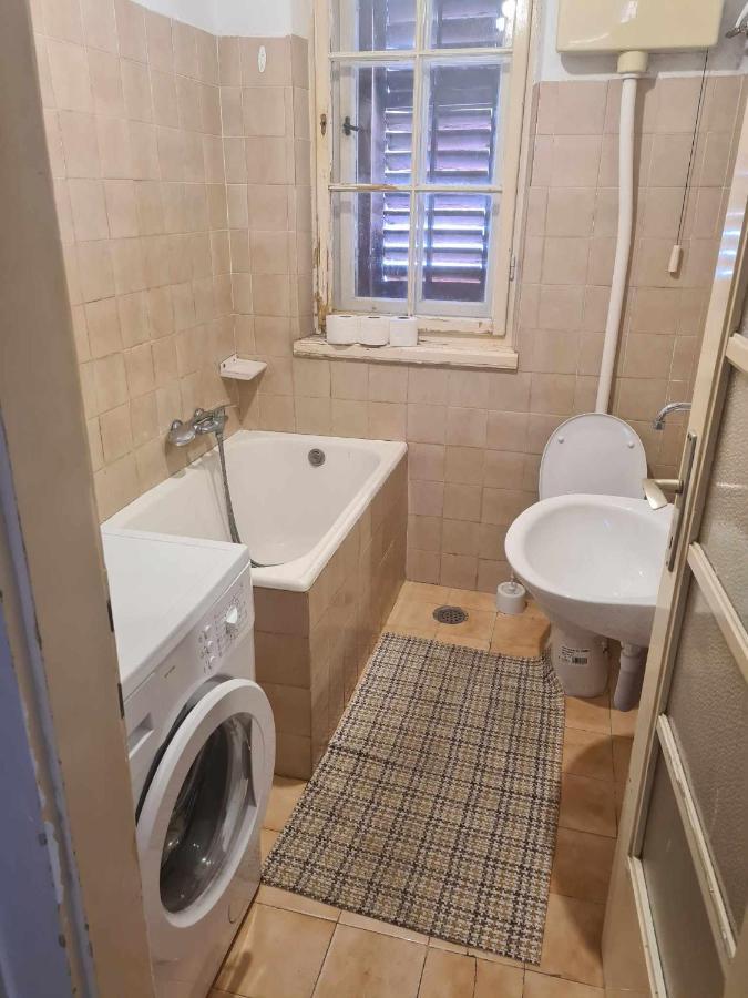 Rooms Mitnicka Сплит Экстерьер фото